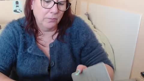 laureanne online show from December 26, 3:10 pm