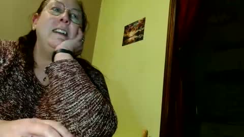 laureanne online show from March 9, 8:21 pm