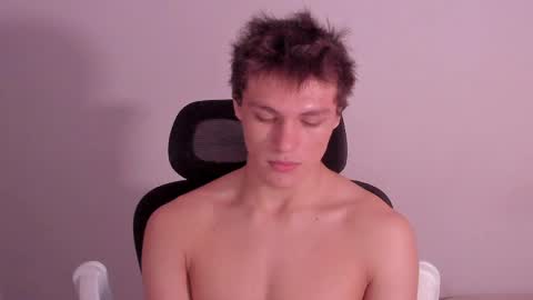 Laureent online show from April 3, 10:35 am