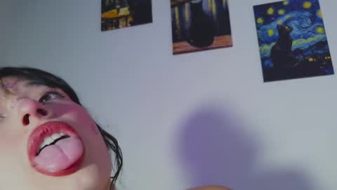 Snapshot of laurem_goddess chatting on May 14, 12:06 am Laurem online show from May 14, 12:06 am