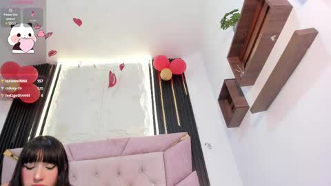 Laurem online show from February 18, 7:41 pm