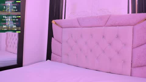 Laurem online show from March 12, 8:10 pm