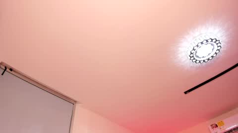 Lauren online show from March 30, 6:53 pm