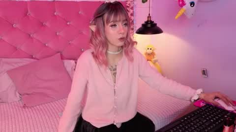 Lauren evans9 online show from February 27, 4:01 am