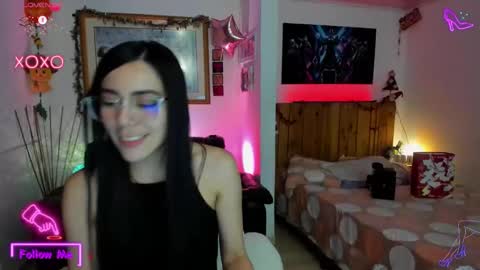 Lauren online show from March 11, 2:54 am