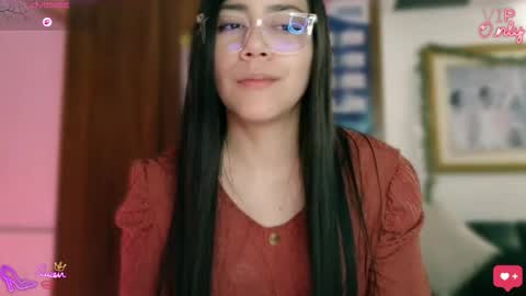 Lauren online show from March 23, 3:43 am