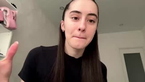 Snapshot of laurenadupuy chatting on June 19, 1:15 pm laurenadupuy online show from June 19, 1:15 pm