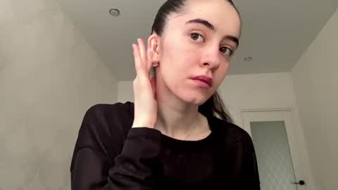 Snapshot of laurenadupuy chatting on July 19, 1:15 pm laurenadupuy online show from July 19, 1:15 pm