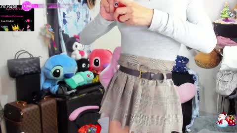 Snapshot of laurencesophiets chatting on January 16, 1:47 pm SF online show from January 16, 1:47 pm