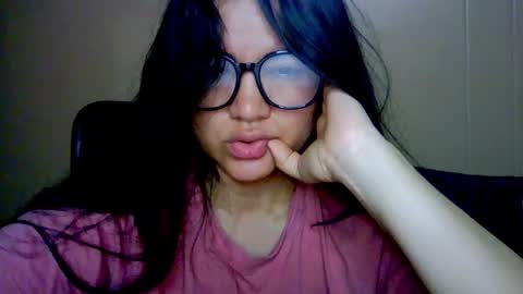 Snapshot of laurengirls1 chatting on September 29, 11:48 am onlyfan laureng7 - 7 laureng2 online show from September 29, 11:48 am