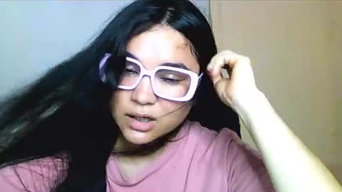 Snapshot of laurengirls1 chatting on June 24, 11:59 pm onlyfan laureng7 - 7 laureng2 online show from June 24, 11:59 pm