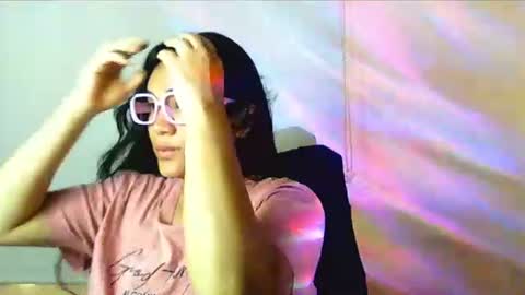 Snapshot of laurengirls1 chatting on June 30, 3:02 pm onlyfan laureng7 - 7 laureng2 online show from June 30, 3:02 pm