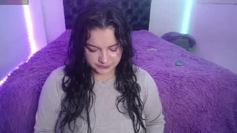 Snapshot of laurenkenner28_ chatting on April 23, 6:54 pm laurenkenner28_ online show from April 23, 6:54 pm