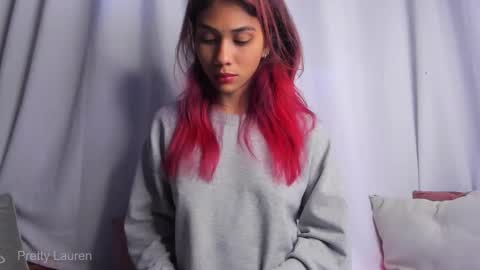 Lauren online show from October 8, 8:17 pm