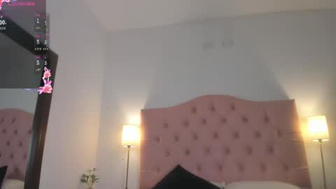 laurenn_smitth online show from March 3, 3:42 pm