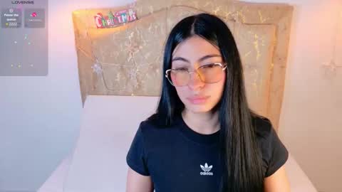 laurenn_smitth online show from December 22, 12:46 pm
