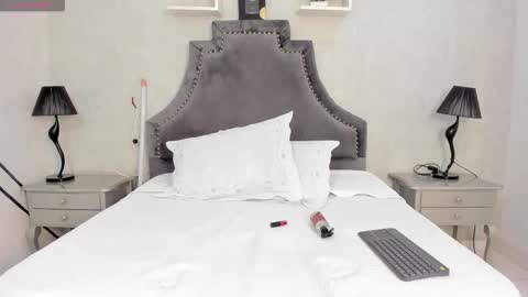 Lauren  online show from November 16, 3:28 pm