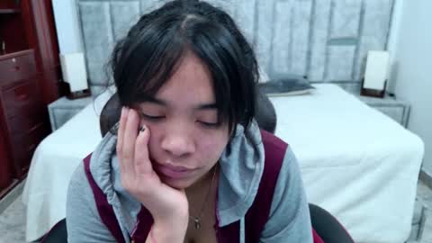 laurent online show from March 13, 3:13 am