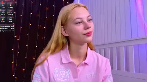 Snapshot of lauricejoto chatting on August 5, 8:06 am Kate online show from August 5, 8:06 am