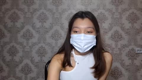 Hannah online show from March 1, 9:11 am