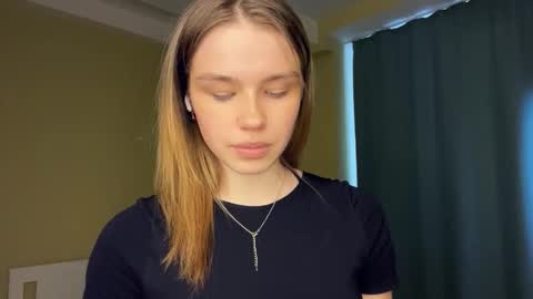 Bella online show from March 12, 12:00 pm