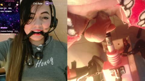 Snapshot of lauriss_ chatting on December 18, 9:25 am lauriss_ online show from December 18, 9:25 am