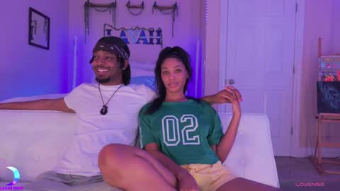 Snapshot of lavahmoon chatting on March 1, 2:35 am Lavah Moon and Spot Next Time live Nov 29th online show from March 1, 2:35 am