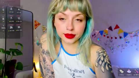 Snapshot of lavenly chatting on October 15, 1:00 pm Melissa online show from October 15, 1:00 pm