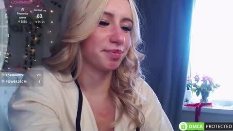 Snapshot of lavinell chatting on September 13, 11:32 am Mia online show from September 13, 11:32 am