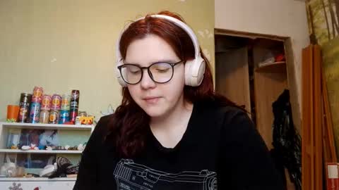 Adeline online show from February 3, 6:51 am