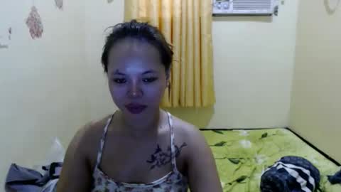 lavvenderr online show from March 24, 2:05 am