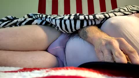 Snapshot of lawerenceingram46 chatting on September 22, 4:25 am lawerenceingram46 online show from September 22, 4:25 am