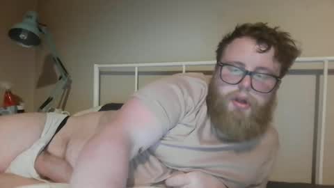 Snapshot of lawrmar chatting on May 23, 12:05 am lawrmar online show from May 23, 12:05 am