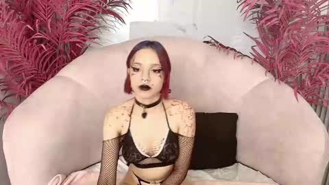 Laxi online show from February 8, 12:30 pm