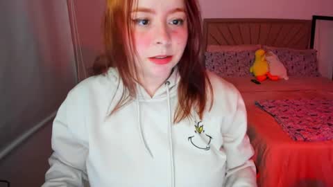 Snapshot of lay_lah chatting on January 24, 3:00 am laylaah online show from January 24, 3:00 am