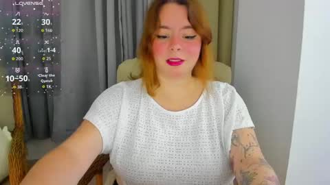Snapshot of lay_lah chatting on April 26, 11:46 pm laylaah online show from April 26, 11:46 pm
