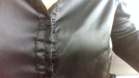Snapshot of layannalea chatting on June 6, 12:05 am layannalea online show from June 6, 12:05 am