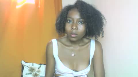 layannek online show from September 29, 6:18 am