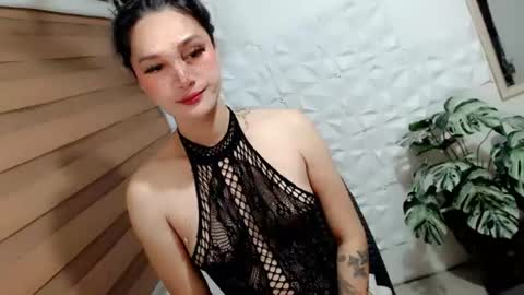 Snapshot of layla47649867 chatting on July 12, 2:35 am layla47649867 online show from July 12, 2:35 am