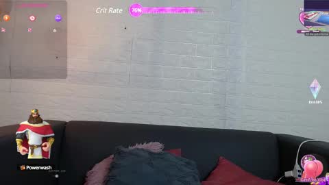 Layla online show from February 6, 5:25 am