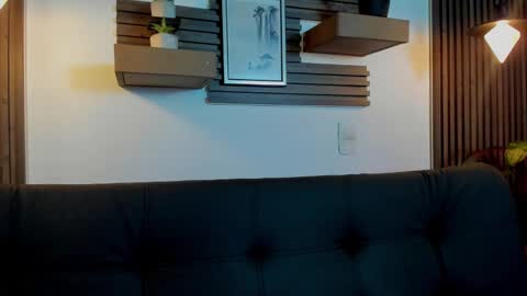 Layla online show from September 26, 1:53 am