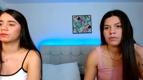 Snapshot of layla_roma chatting on June 21, 12:24 am Lia and Rachel online show from June 21, 12:24 am