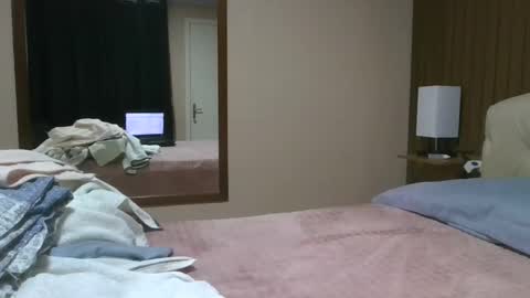 Snapshot of laylabrasil chatting on March 4, 11:32 pm kelly online show from March 4, 11:32 pm