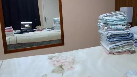 Snapshot of laylabrasil chatting on September 26, 9:41 pm kelly online show from September 26, 9:41 pm