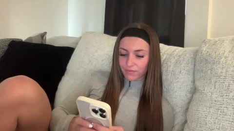 laylahlaylah1 online show from October 22, 3:12 pm