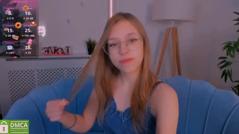 layriantavee online show from January 5, 6:56 am