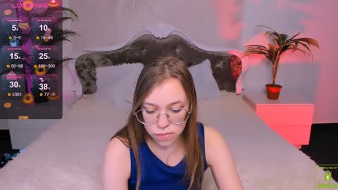 layriantavee online show from January 17, 10:22 am