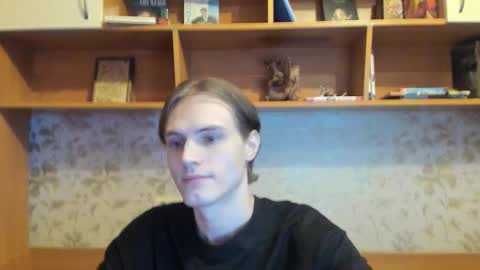 Snapshot of lazaret1k chatting on October 19, 6:41 pm Vladi online show from October 19, 6:41 pm