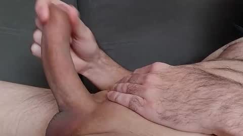 Snapshot of lazlow2000 chatting on January 19, 7:23 am lazlow2000 online show from January 19, 7:23 am