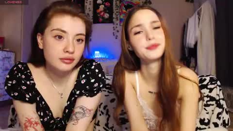 Snapshot of lazyalisa chatting on June 13, 12:03 pm Alisa online show from June 13, 12:03 pm